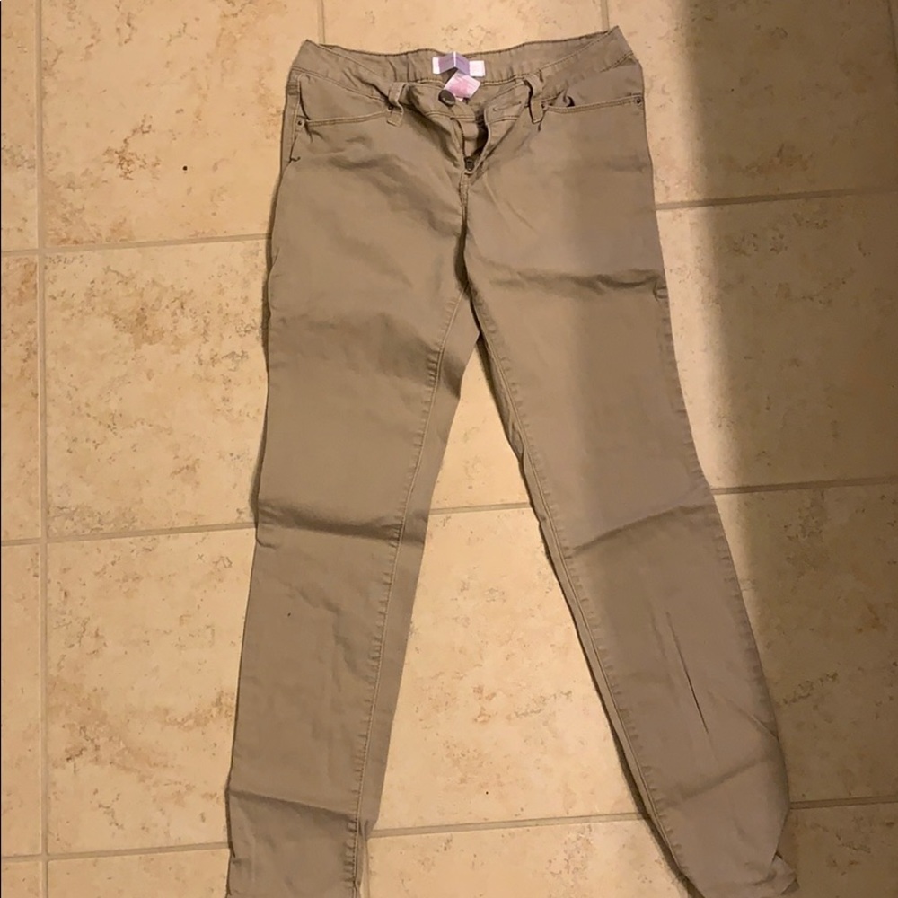 Skinny Khakis